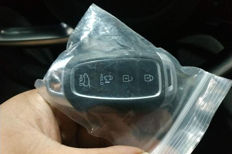 Used Hyundai Custo 2021 380TGDi Deluxe Edition DLX Interior 1