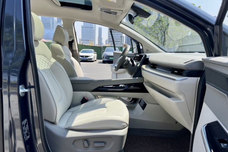 Used Hyundai Custo 2021 380TGDi Smart Love Flagship Edition TOP Premium Interior 10