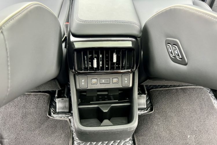 Used Hyundai Custo 2021 380TGDi Smart Love Flagship Edition TOP Premium Interior 10