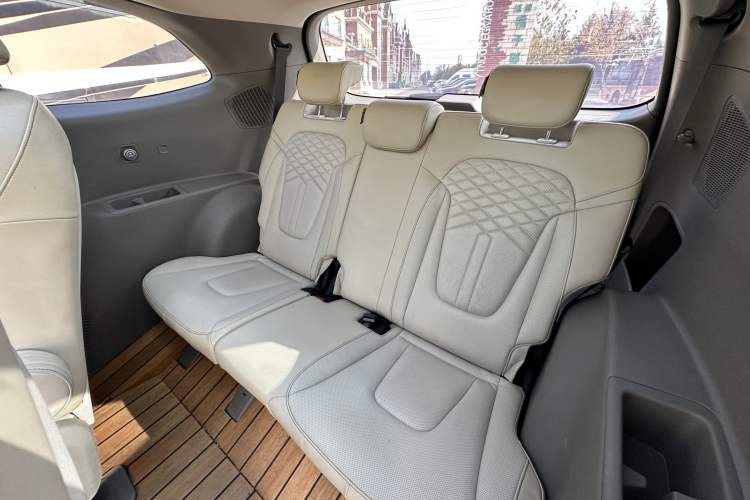 Used Hyundai Custo 2021 270TGDi Prestige LUX Interior 14
