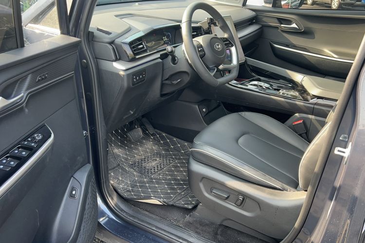 Used Hyundai Custo 2021 380TGDi Smart Love Flagship Edition TOP Premium Interior 2