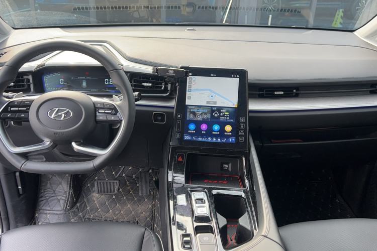 Used Hyundai Custo 2021 380TGDi Smart Love Flagship Edition TOP Premium Interior 3