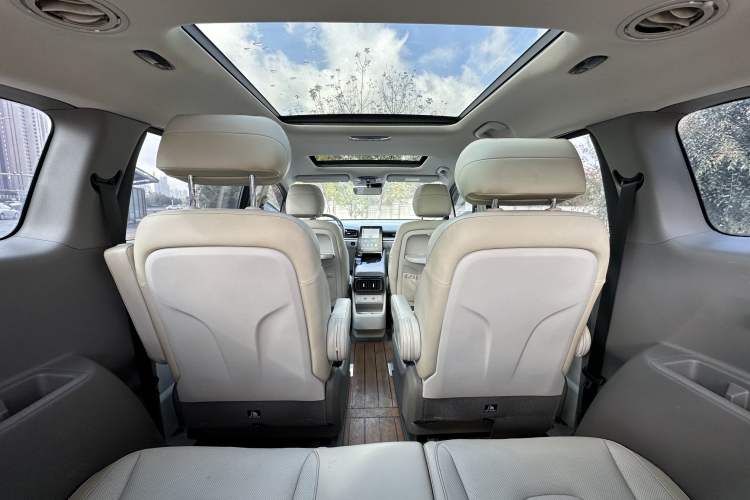 Used Hyundai Custo 2021 270TGDi Prestige LUX Interior 4