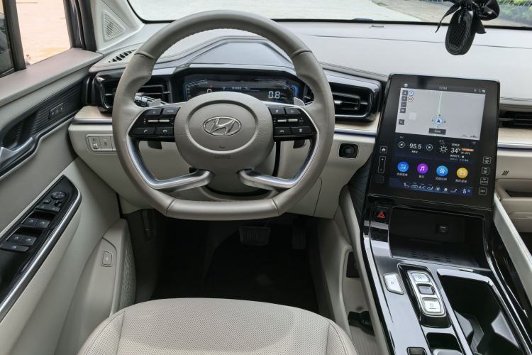 Used Hyundai Custo 2021 380TGDi Smart Love Flagship Edition TOP Premium Interior 7
