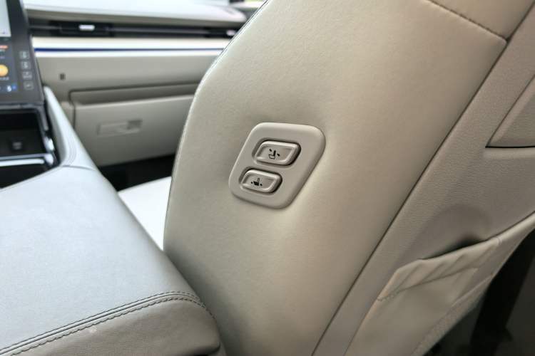 Used Hyundai Custo 2021 380TGDi Smart Love Flagship Edition TOP Premium Interior 8