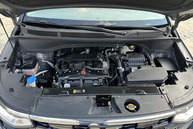 Used Hyundai Custo 2021 270TGDi Prestige LUX Interior 9
