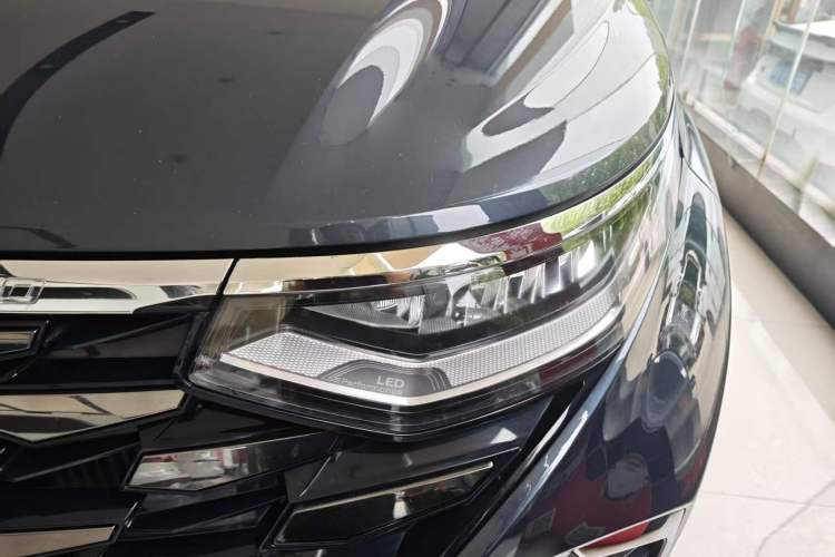 Used Hyundai Custo 2021 380TGDi Smart Love Flagship Edition TOP Premium Left Front Headlight