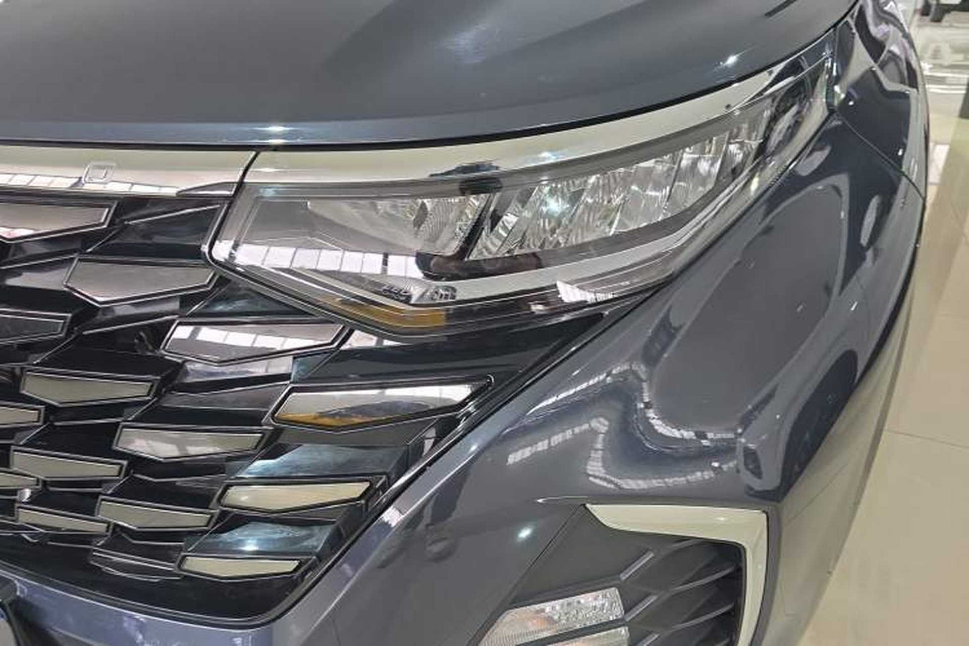 Used Hyundai Custo 2021 270TGDi Prestige LUX Left Front Headlight
