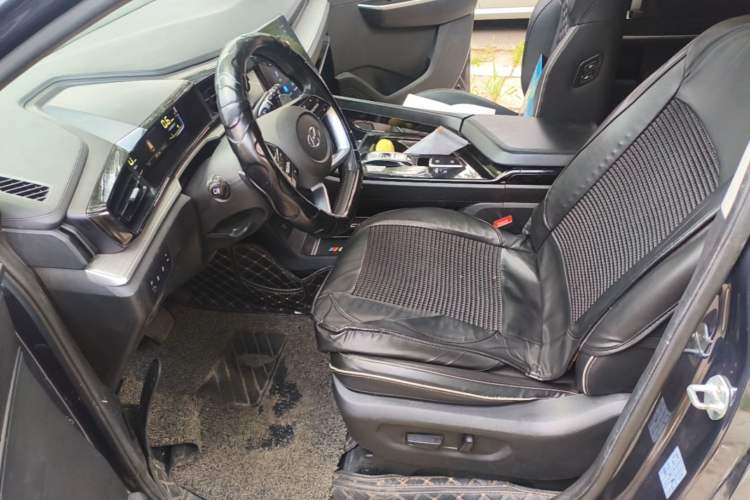 Used Hyundai Custo 2021 380TGDi Smart Luxury Premium LUX Left Front Seat