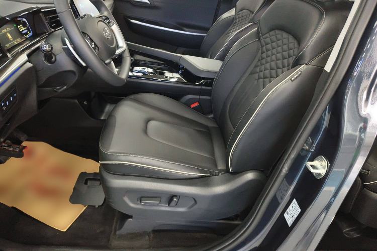 Used Hyundai Custo 2021 380TGDi Smart Love Flagship Edition TOP Premium Left Front Seat