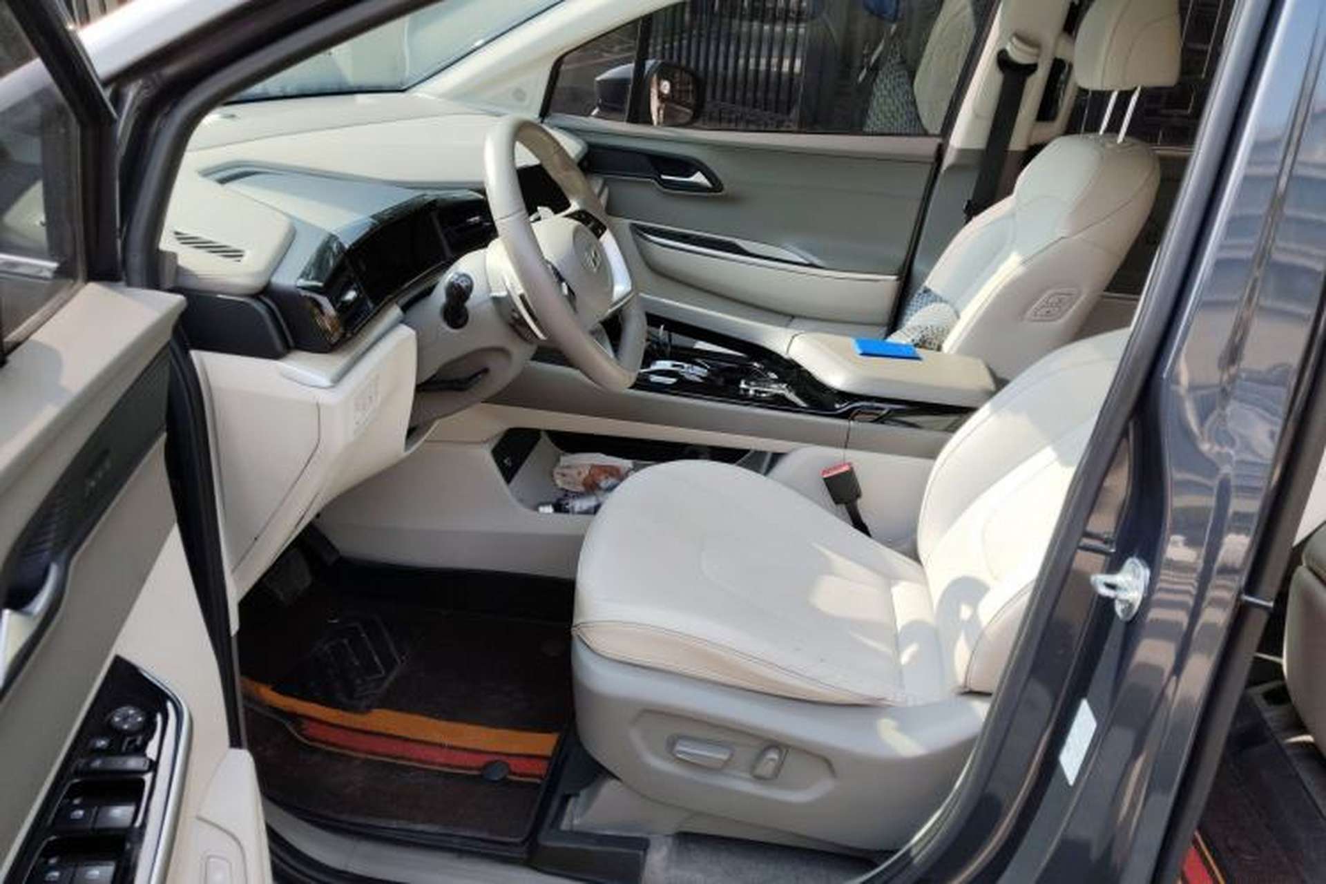 Used Hyundai Custo 2021 380TGDi Smart Love Flagship Edition TOP Premium Left Front Seat