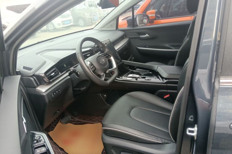 Used Hyundai Custo 2021 270TGDi Prestige LUX Left Front Seat