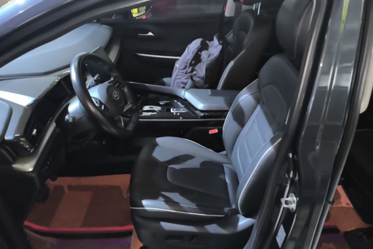 Used Hyundai Custo 2021 270TGDi Prestige LUX Left Front Seat