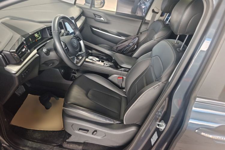 Used Hyundai Custo 2021 270TGDi Prestige LUX Left Front Seat