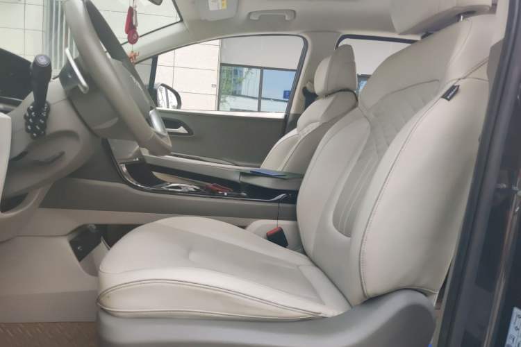 Used Hyundai Custo 2021 380TGDi Smart Love Flagship Edition TOP Premium Left Front Seat