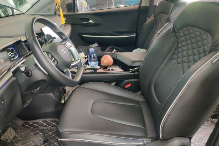 Used Hyundai Custo 2021 380TGDi Smart Love Flagship Edition TOP Premium Left Front Seat
