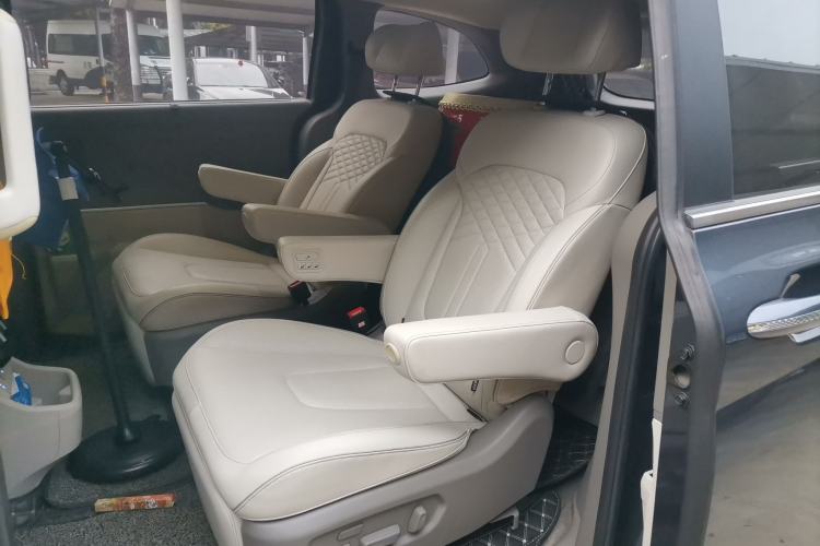 Used Hyundai Custo 2021 380TGDi Smart Love Flagship Edition TOP Premium Left Rear Seat