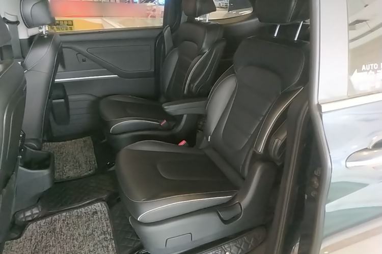 Used Hyundai Custo 2021 270TGDi Prestige LUX Left Rear Seat