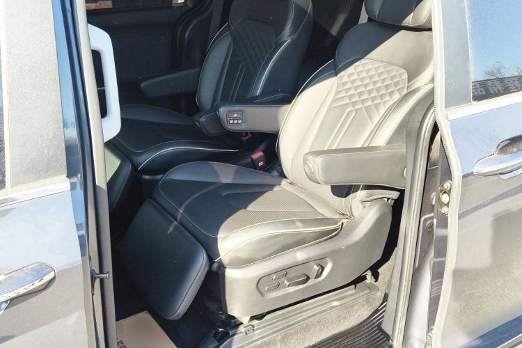 Used Hyundai Custo 2021 380TGDi Smart Luxury Premium LUX Left Rear Seat