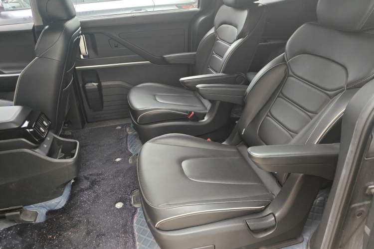 Used Hyundai Custo 2021 270TGDi Prestige LUX Left Rear Seat