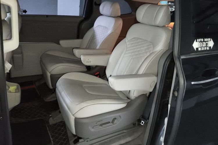 Used Hyundai Custo 2021 380TGDi Smart Love Flagship Edition TOP Premium Left Rear Seat