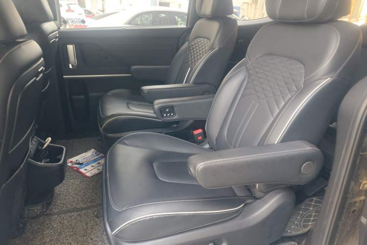 Used Hyundai Custo 2021 380TGDi Smart Love Flagship Edition TOP Premium Left Rear Seat