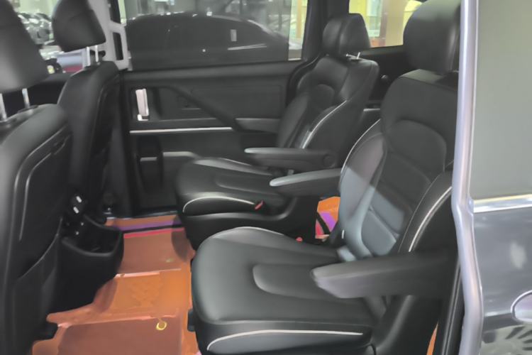 Used Hyundai Custo 2021 270TGDi Prestige LUX Left Rear Seat