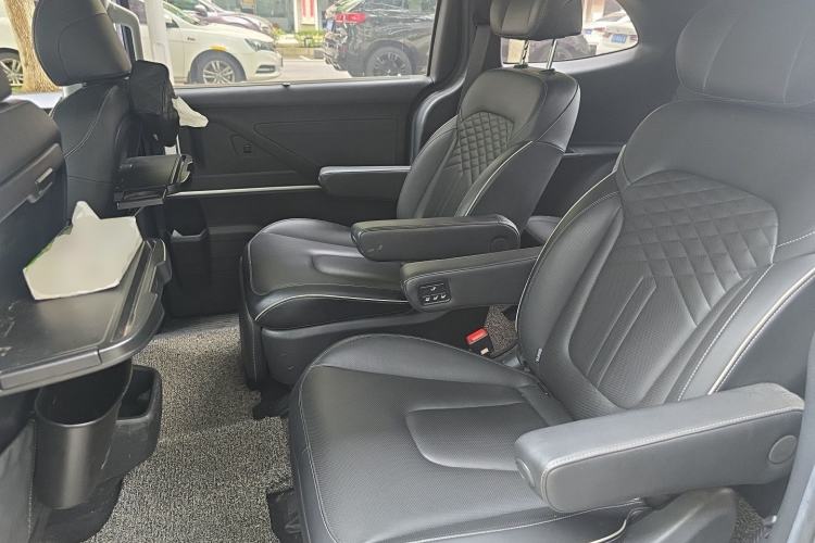 Used Hyundai Custo 2021 380TGDi Smart Luxury Premium LUX Left Rear Seat