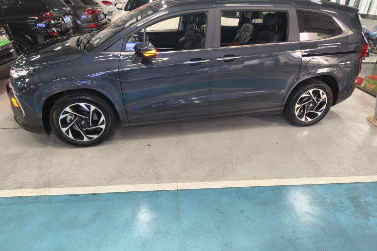 Used Hyundai Custo 2021 380TGDi Smart Love Flagship Edition TOP Premium Left Side