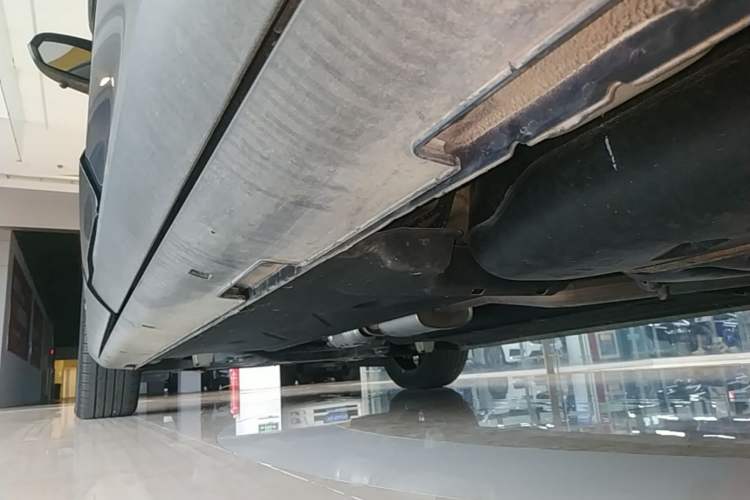 Used Hyundai Custo 2021 270TGDi Prestige LUX Left Side Sill