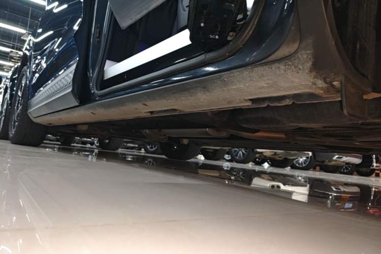 Used Hyundai Custo 2021 380TGDi Smart Love Flagship Edition TOP Premium Left Side Sill