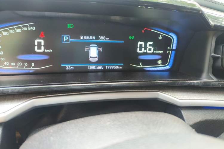 Used Hyundai Custo 2021 380TGDi Smart Luxury Premium LUX Odometer Close Up