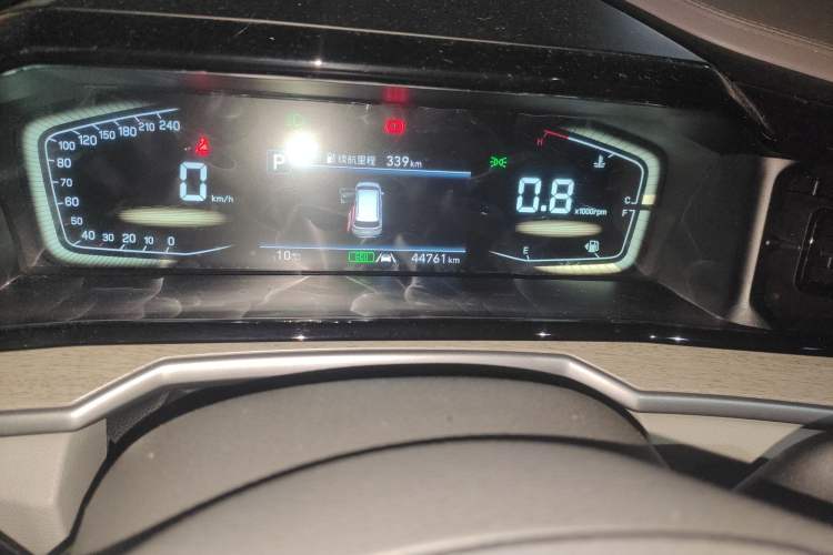 Used Hyundai Custo 2021 270TGDi Prestige LUX Odometer Close Up