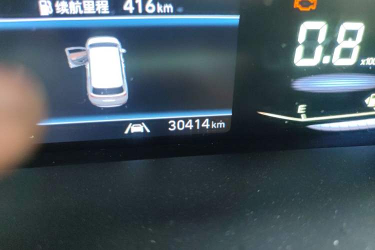 Used Hyundai Custo 2021 270TGDi Prestige LUX Odometer Close Up