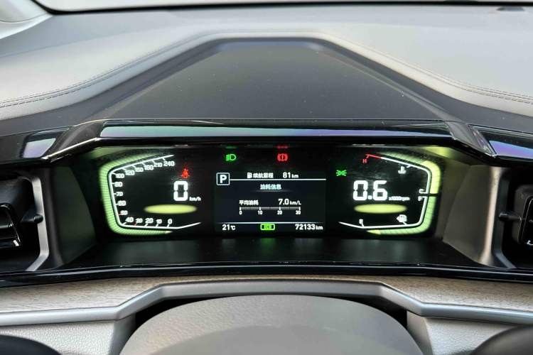 Used Hyundai Custo 2021 270TGDi Prestige LUX Odometer Close Up