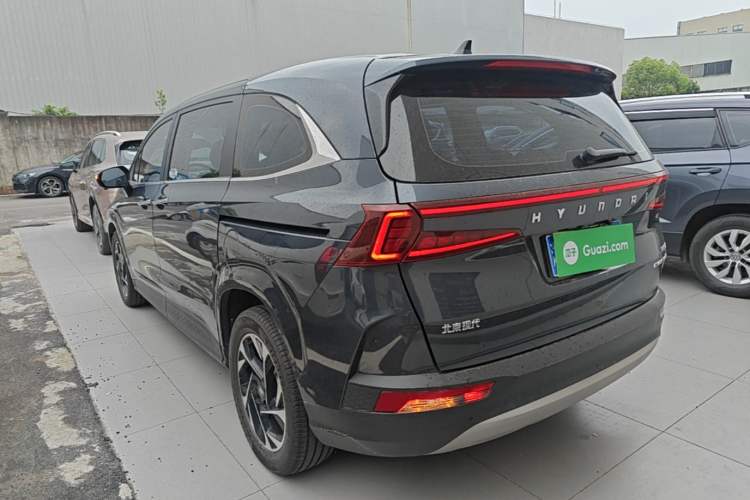 Used Hyundai Custo 2021 380TGDi Smart Luxury Premium LUX Rear Left 45 Deg