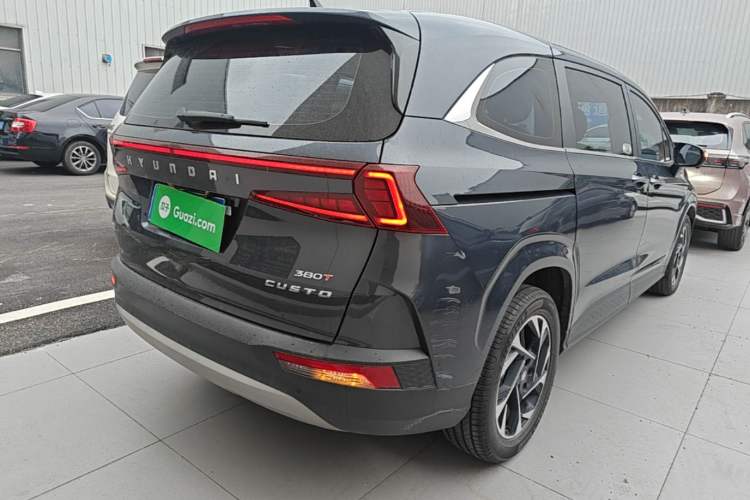 Used Hyundai Custo 2021 380TGDi Smart Luxury Premium LUX Rear Right 45 Deg