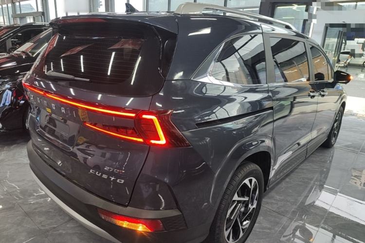 Used Hyundai Custo 2021 270TGDi Prestige LUX Rear Right 45 Deg