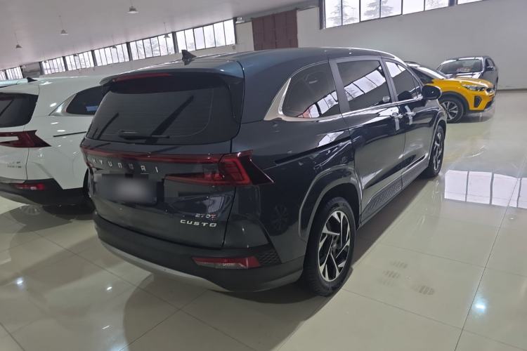 Used Hyundai Custo 2021 270TGDi Prestige LUX Rear Right 45 Deg