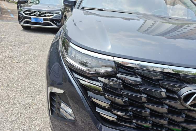 Used Hyundai Custo 2021 270TGDi Prestige LUX Right Front Headlight