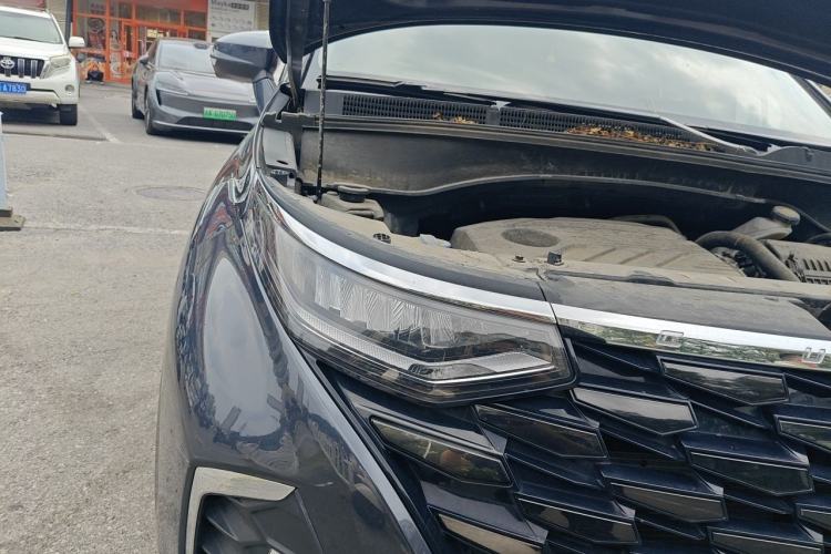 Used Hyundai Custo 2021 380TGDi Smart Love Flagship Edition TOP Premium Right Front Headlight
