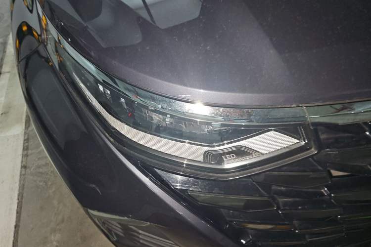 Used Hyundai Custo 2021 380TGDi Smart Love Flagship Edition TOP Premium Right Front Headlight