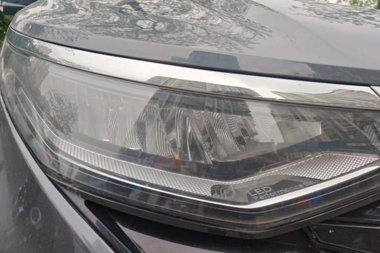 Used Hyundai Custo 2021 270TGDi Prestige LUX Right Front Headlight