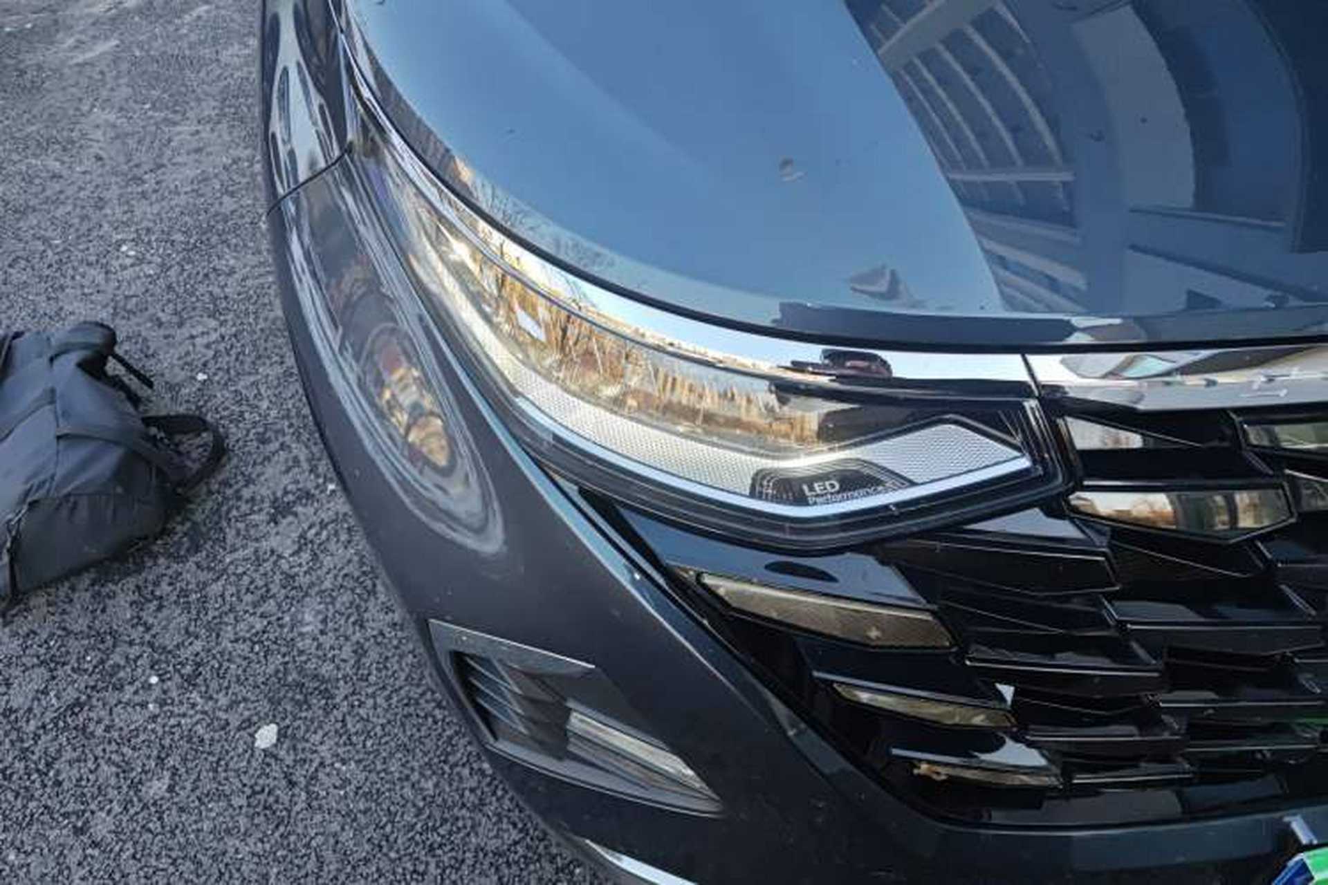 Used Hyundai Custo 2021 380TGDi Smart Love Flagship Edition TOP Premium Right Front Headlight