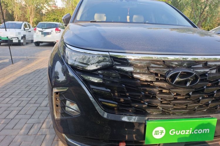 Used Hyundai Custo 2021 380TGDi Smart Luxury Premium LUX Right Front Headlight