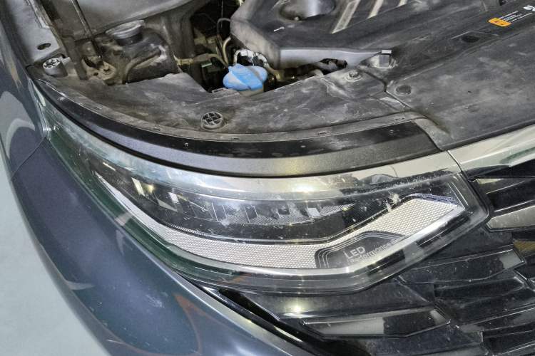 Used Hyundai Custo 2021 380TGDi Smart Love Flagship Edition TOP Premium Right Front Headlight