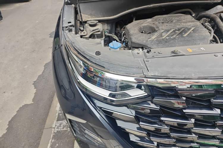 Used Hyundai Custo 2021 380TGDi Smart Luxury Premium LUX Right Front Headlight
