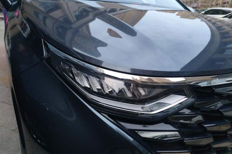 Used Hyundai Custo 2021 270TGDi Prestige LUX Right Front Headlight