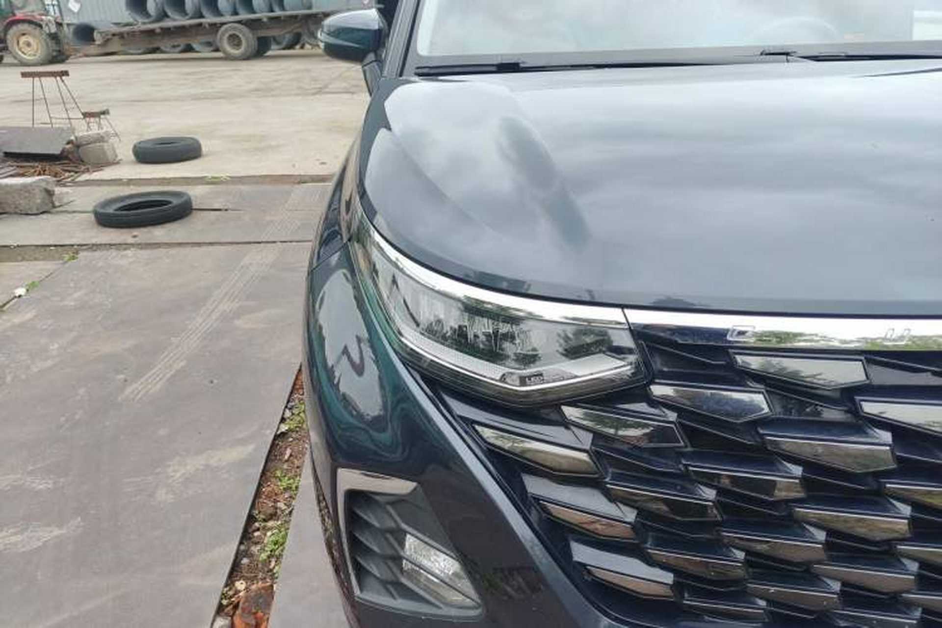 Used Hyundai Custo 2021 380TGDi Smart Luxury Premium LUX Right Front Headlight