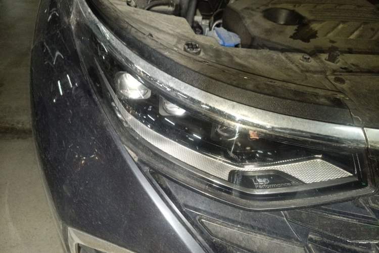 Used Hyundai Custo 2021 380TGDi Smart Love Flagship Edition TOP Premium Right Front Headlight